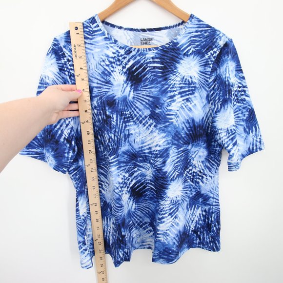 Lands' End Rash Guard Size Large Blue Tie Dye Short Sleeve Shirt UPF Elbow NWT - Picture 4 of 9